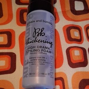 NWOT Bumble and bumble High Drama Styling Foam - Blue and White, 5 Oz.